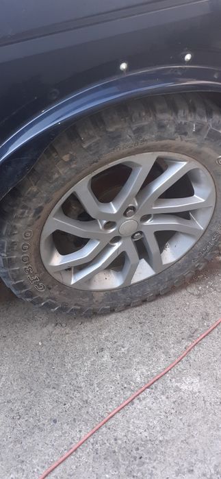 Jante land Rover Discovery 33.12.50.R20