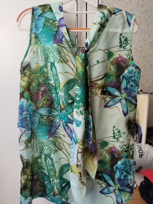 Женская одежа s размер