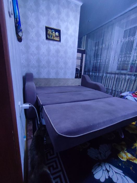 Продам диван в хорошем состоянии