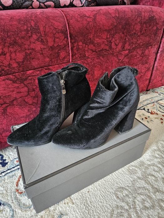 Продам 3пары БУ обуви за 5К