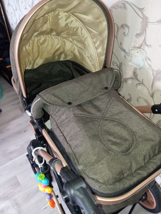 Продам детскую коляску