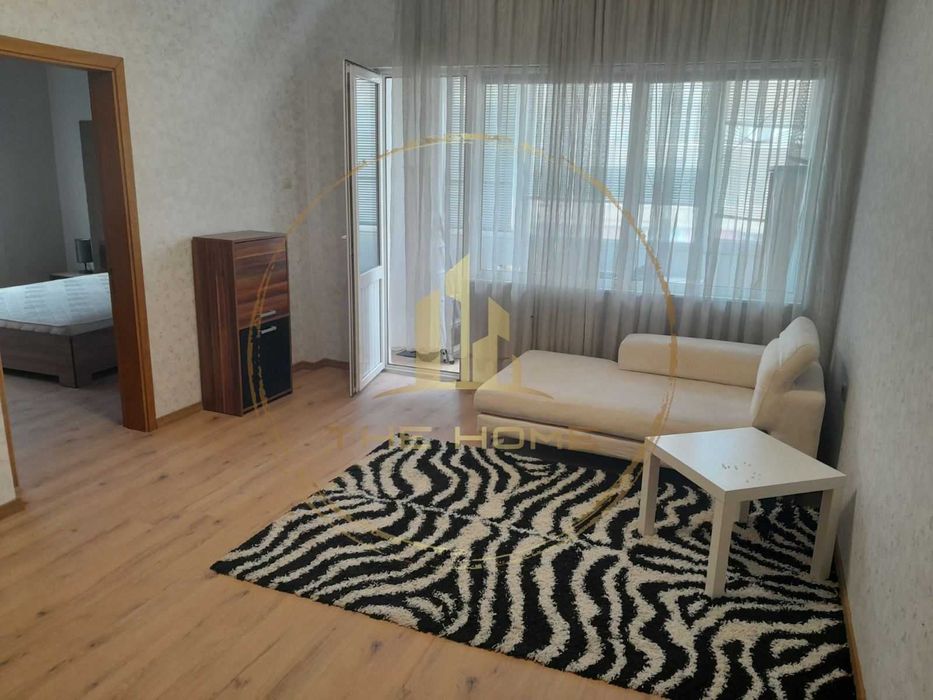 Дава се под наем Четиристаен апартамент в Варна, Червен площад - 100 кв.м за 750 € - Снимка #3