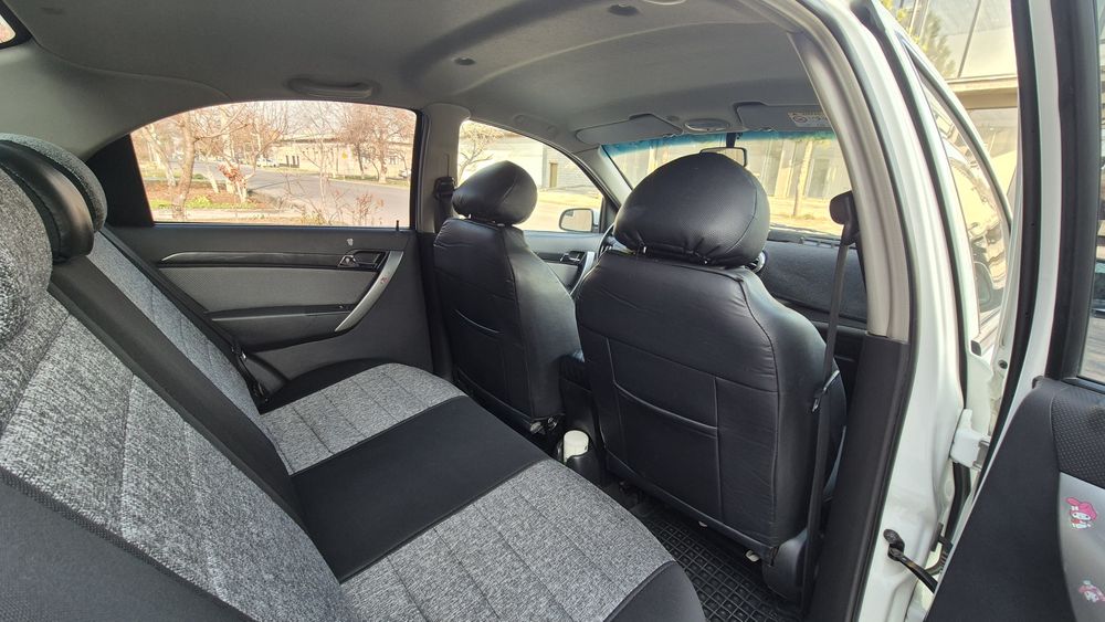 Продаётся своя состояние отличное