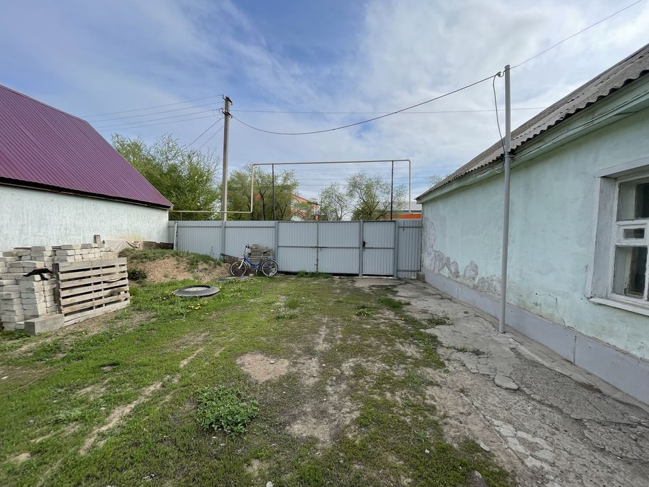 Продам 7 соток в городе — дом + недострой под ваши идеи