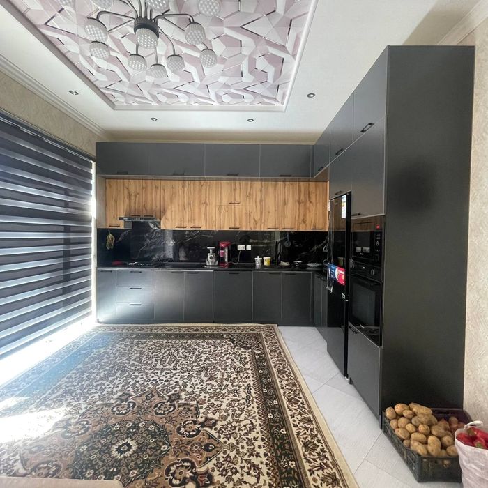 Киров олмазор кучада 2 этажли 1.7 сотиг 5 хона ховли жой сотилади