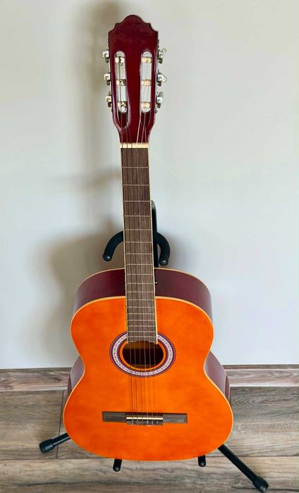 Китара Chard EC390 със стойка