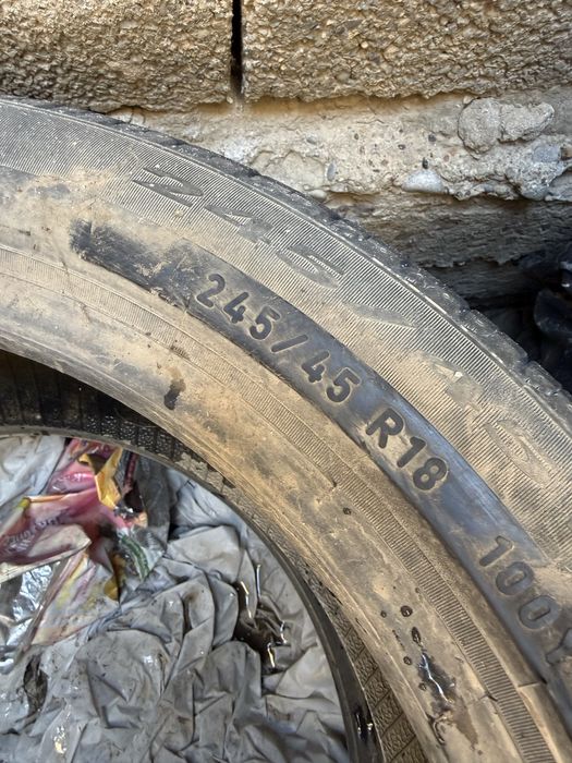 Pirelli 245 45 R18