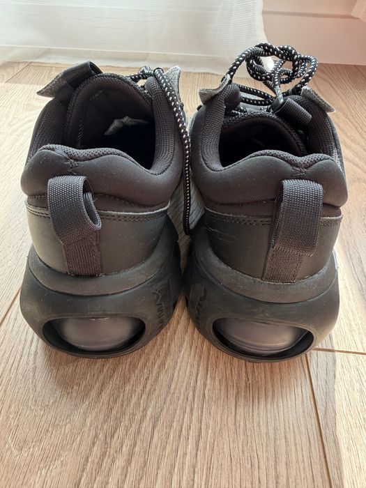 Мъжки маратонки Nike Air Max 270 React, размер US 8.5 / EU 42 (26,5 см).