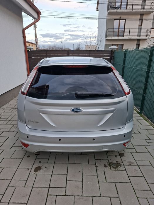 Ford Focus 1.6 benzina