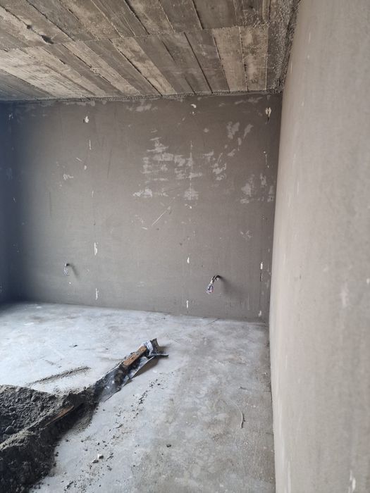 Executam sapă fluida de ipsos