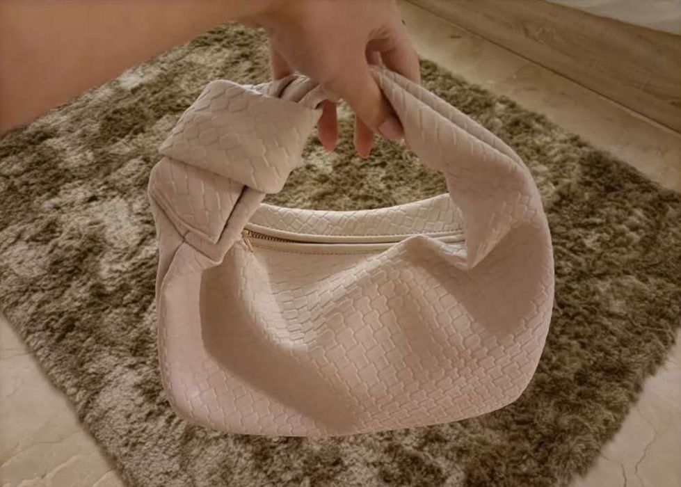 Сиво палто Bershka 34 размер