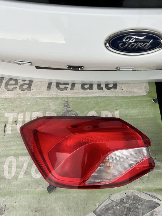 Stop dreapta aripă  Ford Focus 4 hatchback
