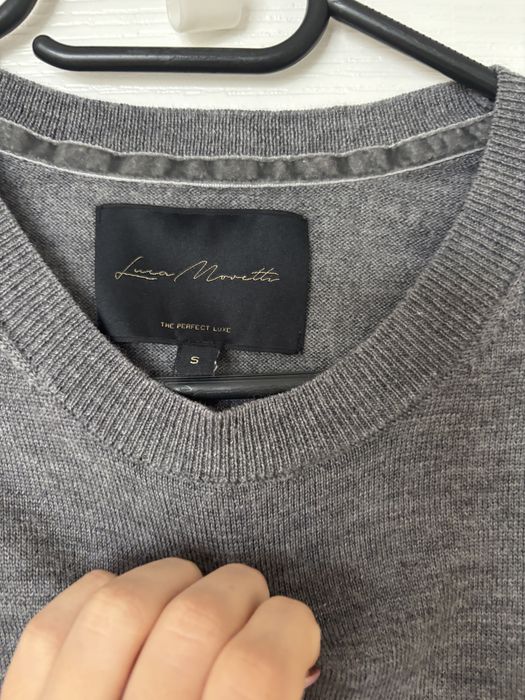 Пуловер от вълна и кашмир 100%