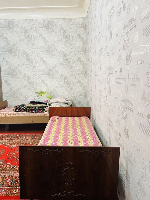 2 дона Кровать матраси билан сотилади