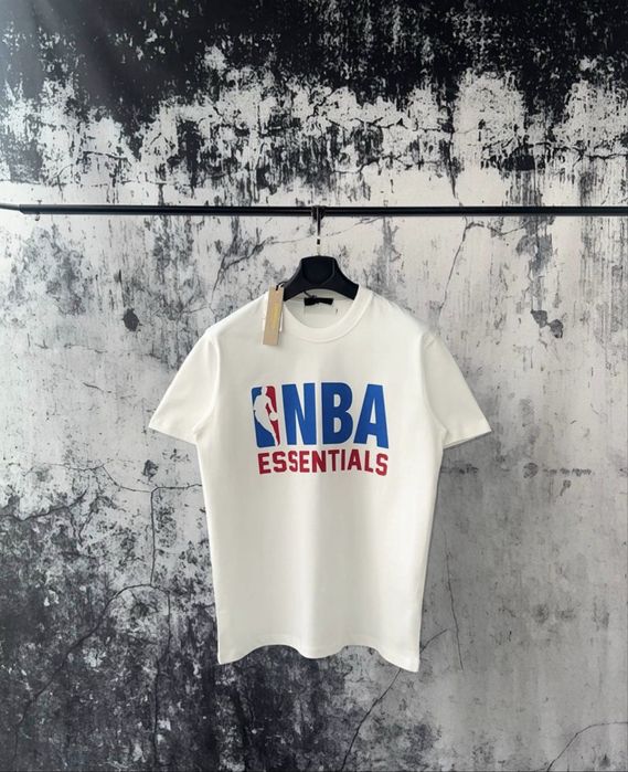 Compleu NBA essentials white top 2026