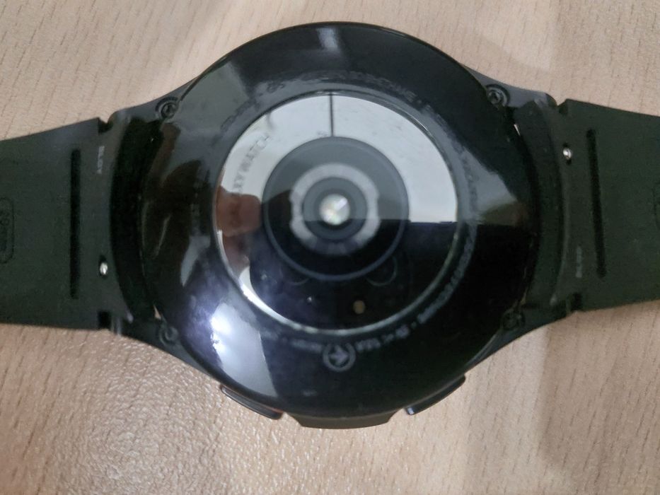 Смарт часы Samsung Galaxy Watch 4 Classic