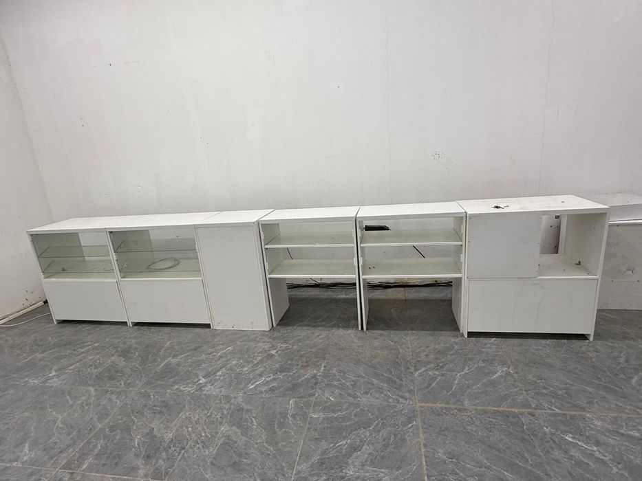 Продам кассовый стол, зона