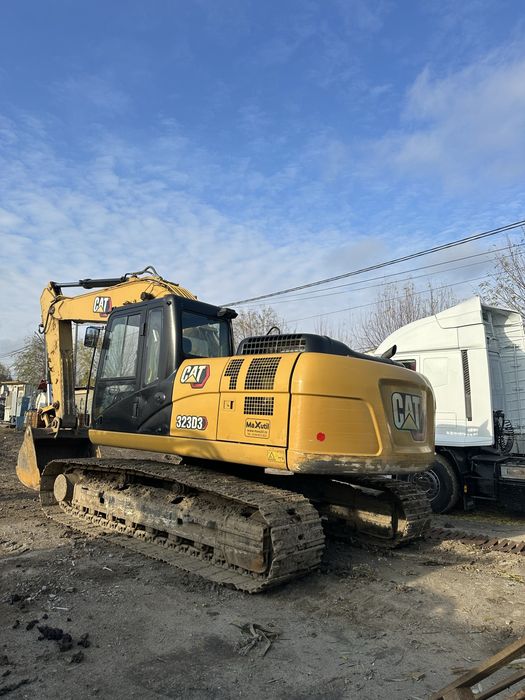 Vand exavatoare caterpilar 323