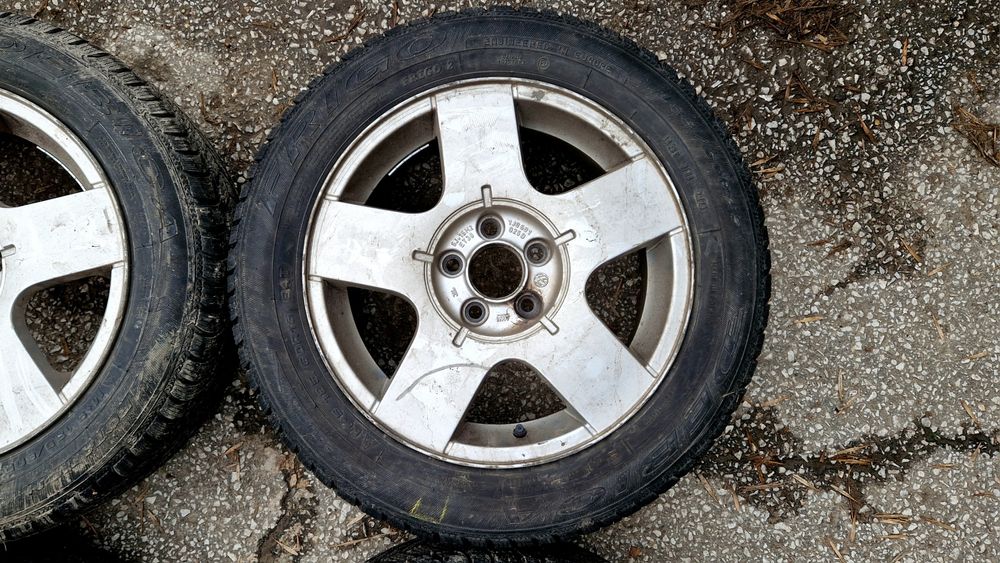 VW 15 5х100 лети джанти Фолксваген Поло. 185/60/15 зимни гуми 7мм