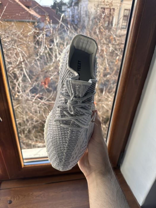 Yeezy 350 V2 Static