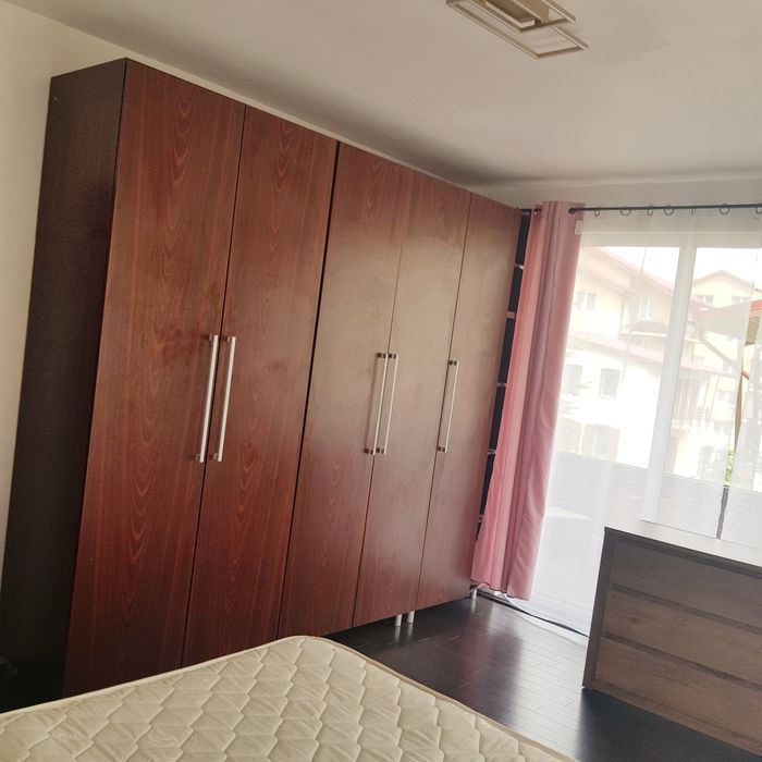 Apartament de închiriat