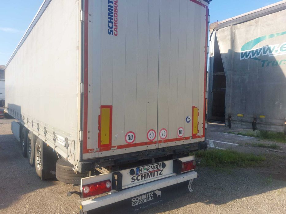 Semiremorca 04 Schmitz Cargobul