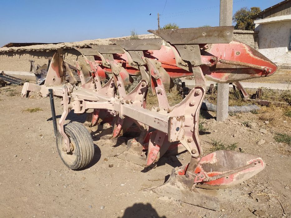 Aylanma plug sotiladi