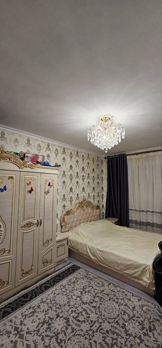 4 xonali uy sotiladi