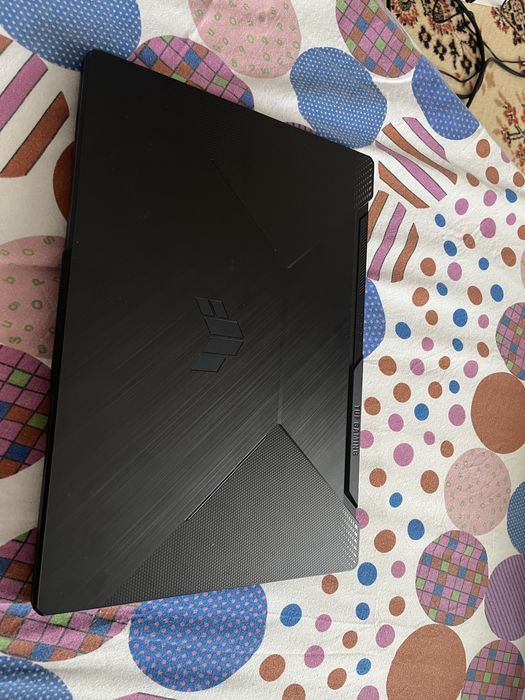 Продам ПС5+Моник 200гц+2 геймада+игры+Ноутбук