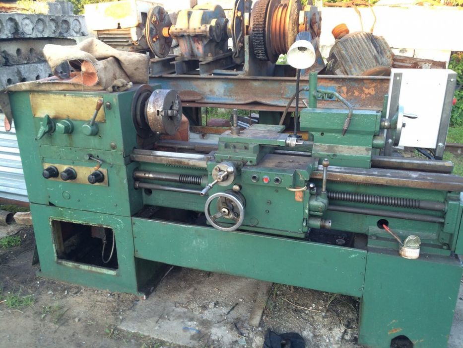 Токарным станок продам