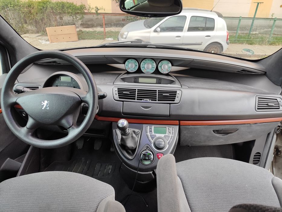 Vând Citroen C8 stare perfecta de funcționare