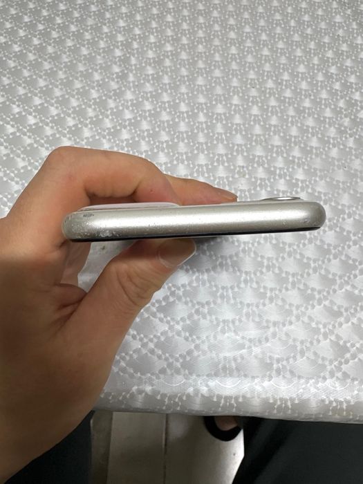 Iphone 11 б/у продам
