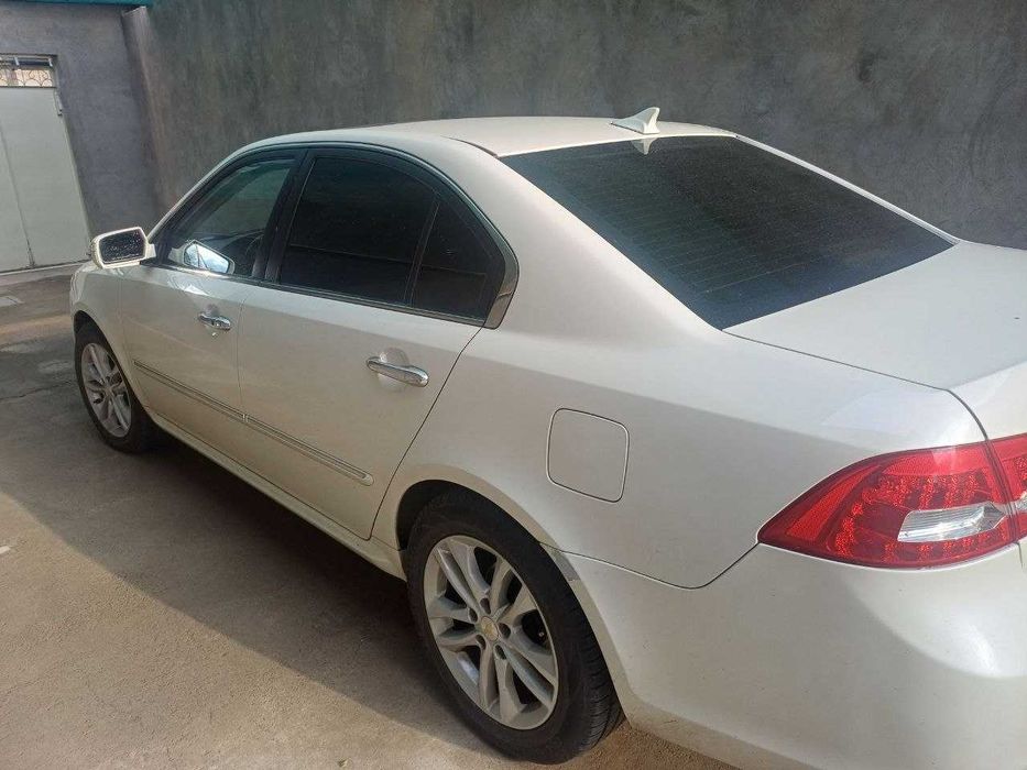 Kia lotze продается машина