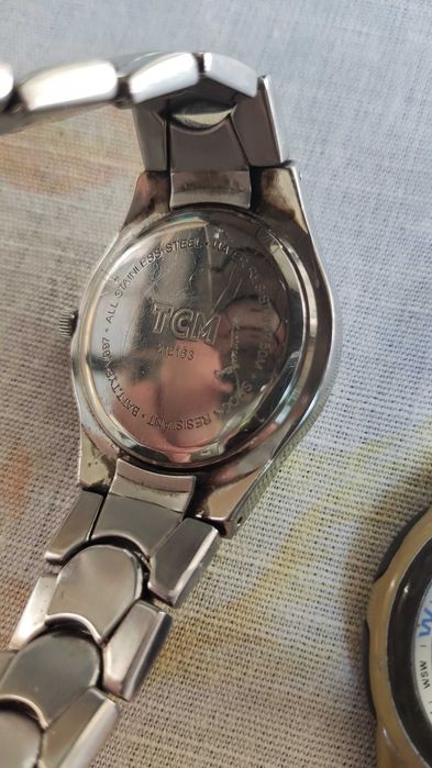 Часовник  TCM водоустойчив