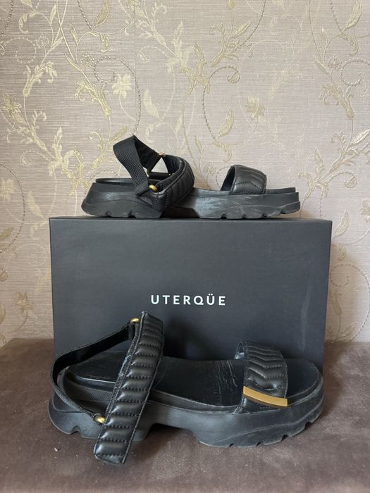 Сандали Uterque черные