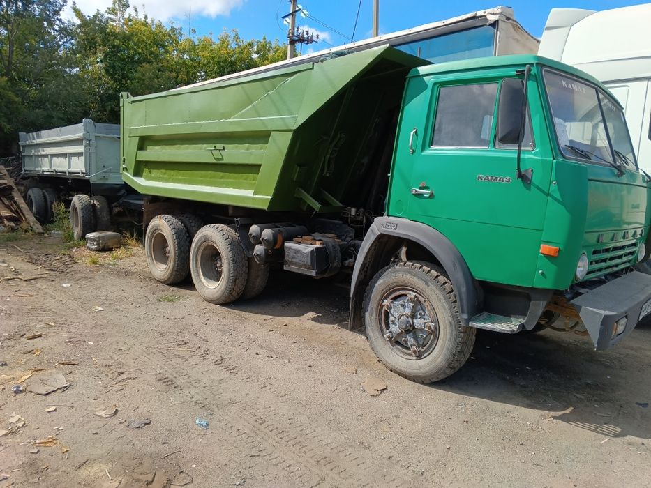 КАМАЗ 55111 с прицепом 8527(сельхозник)
