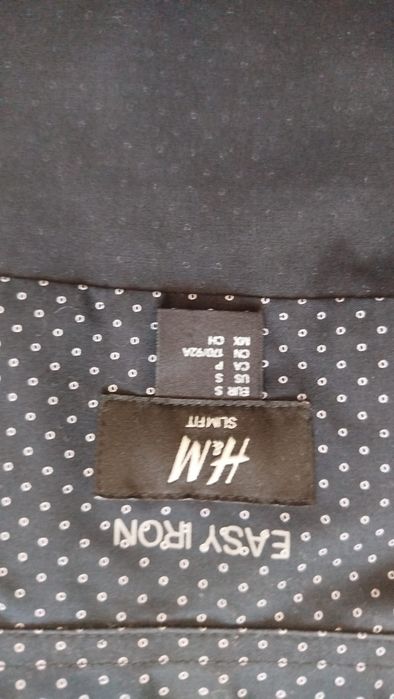 Camasa barbati H&M, slim fit, marime S, negru cu picățele