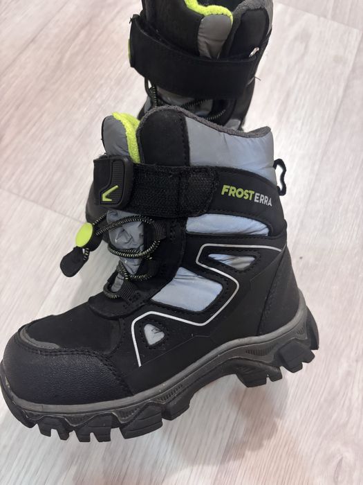 Зимние сапоги р.28