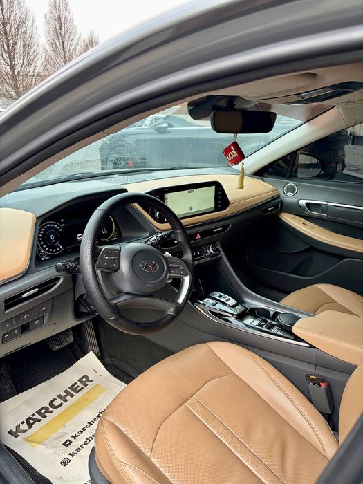 Продается Hyundai sonata, не битая, Full позиция.