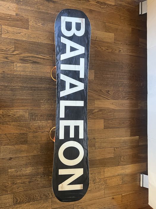Placa Snowboard Bataleon Evil Twin
