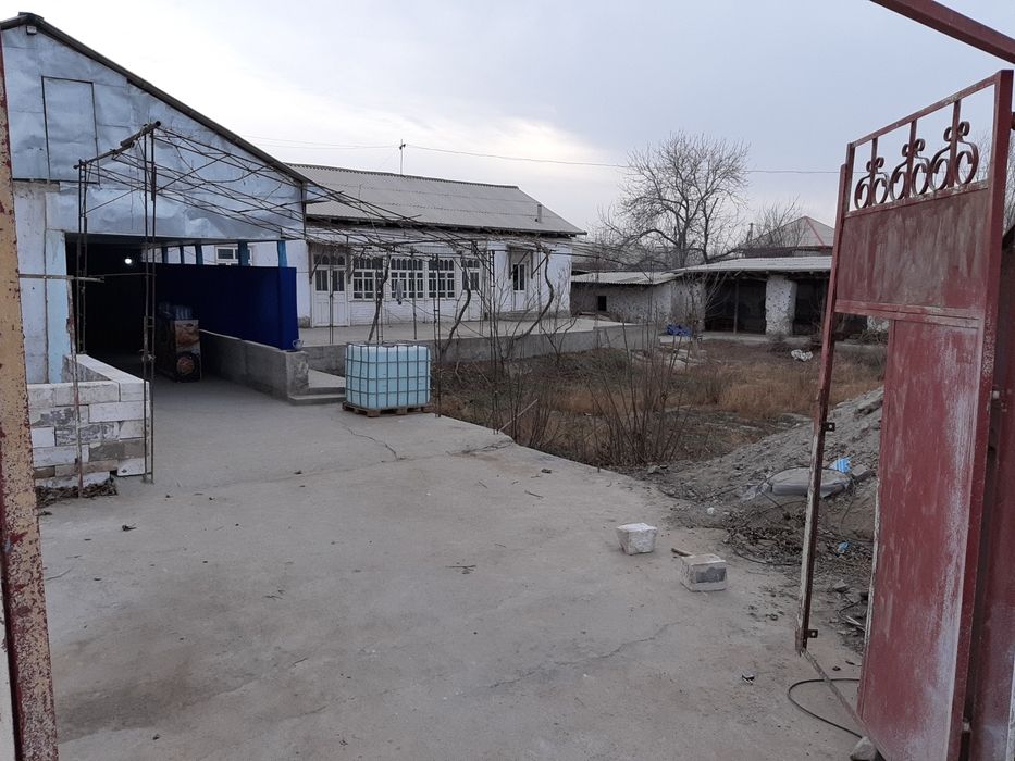 Ховли сотилади. Таер бизнеси билан