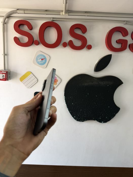 Vand iphone 17 256Gb Black impecabil