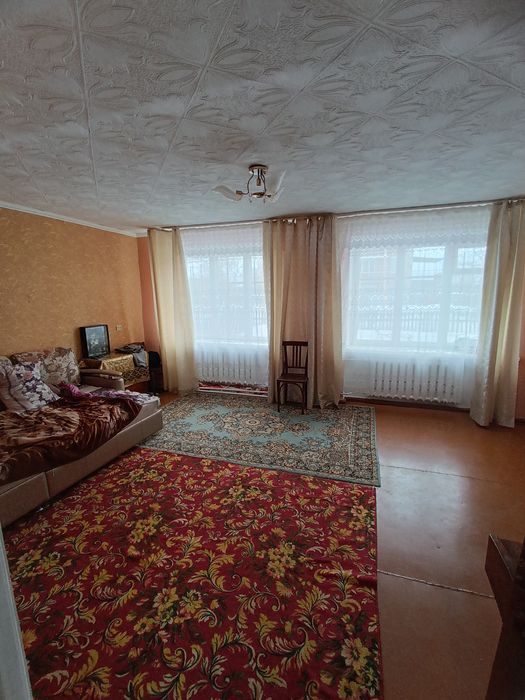 Продам дом в Октябрьском