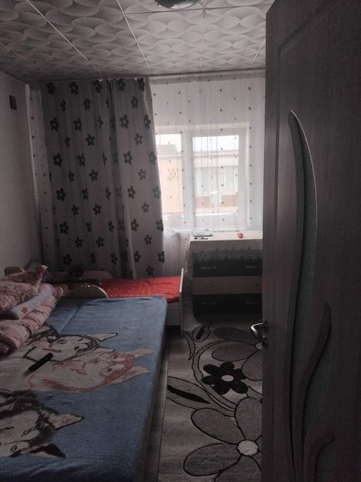 Vând garsoniera Mioveni