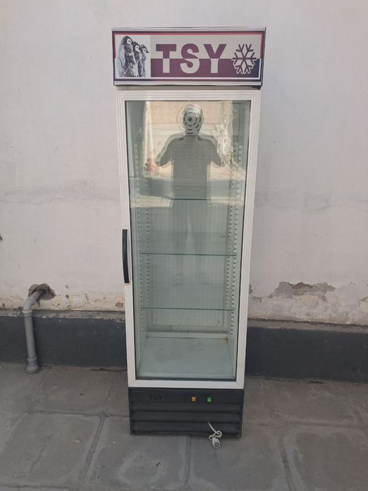 HALADILNIK Vitrina Haladilnik