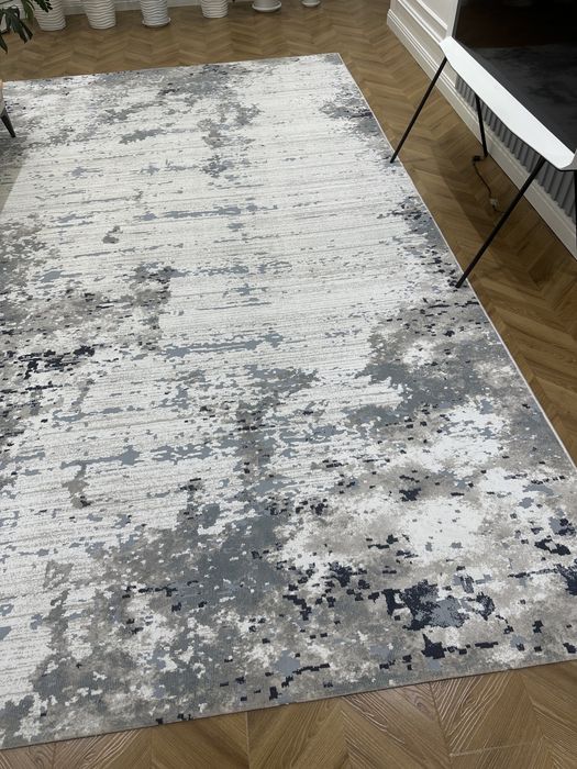 Продается ковер 2,5/4