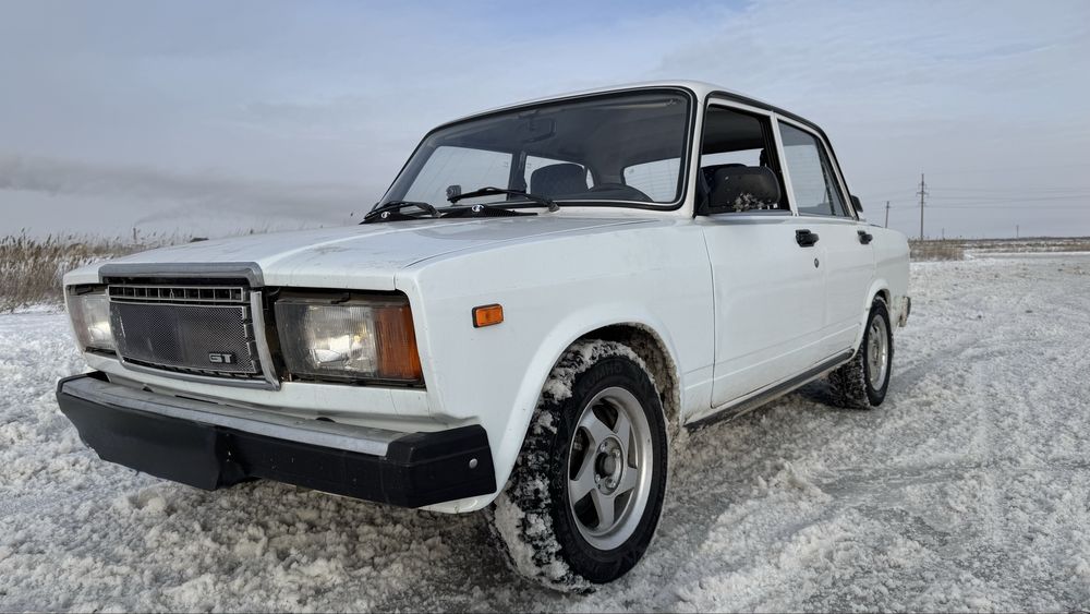 Продам Ваз 2107 карбюраторная