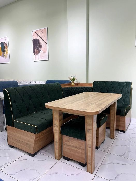 Кухонный уголок сундук, имеется рассрочка.