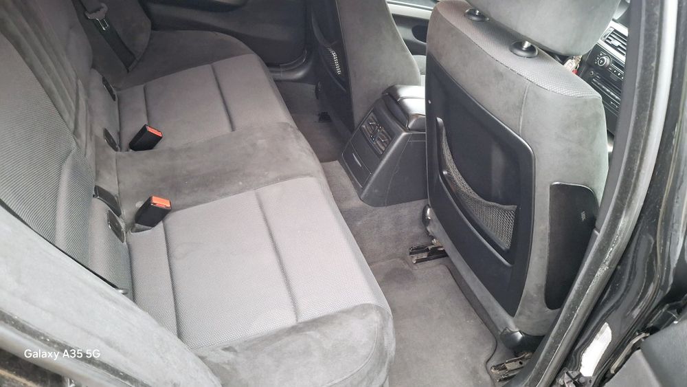 Vând BMW  E90  M / Paket  2007  2.0 ,D ,163 cp