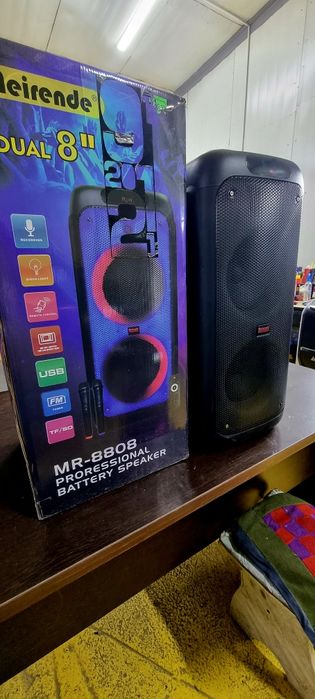 Портативная колонка